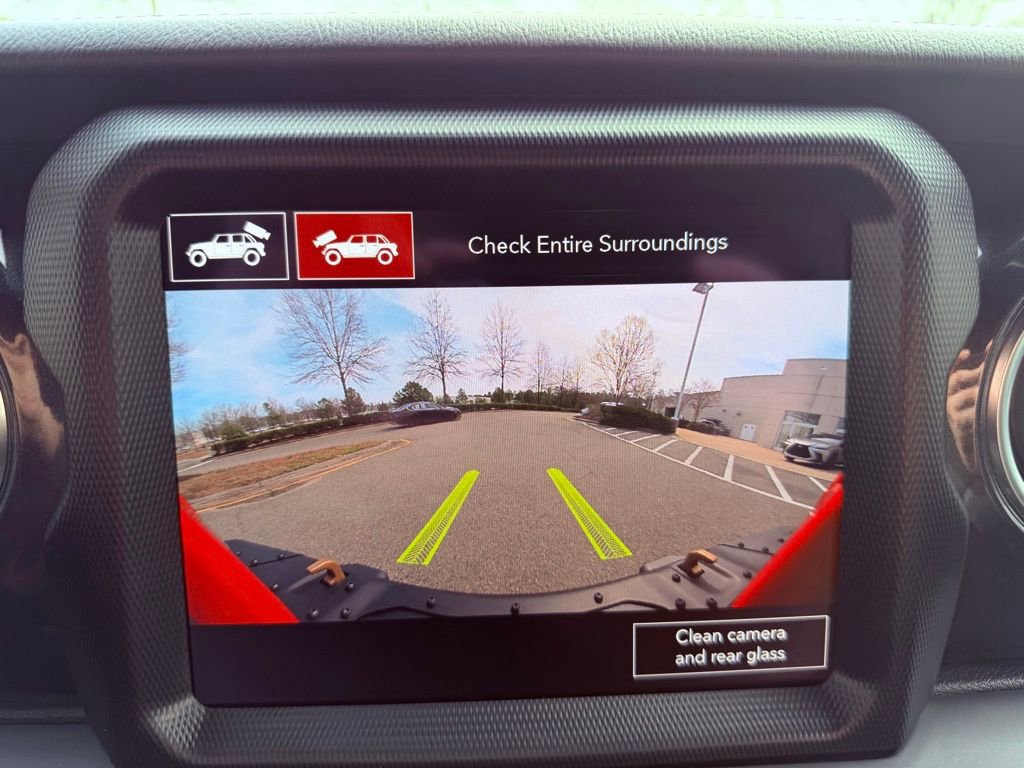 Used 2023 Jeep Wrangler Unlimited Rubicon 392 image 26