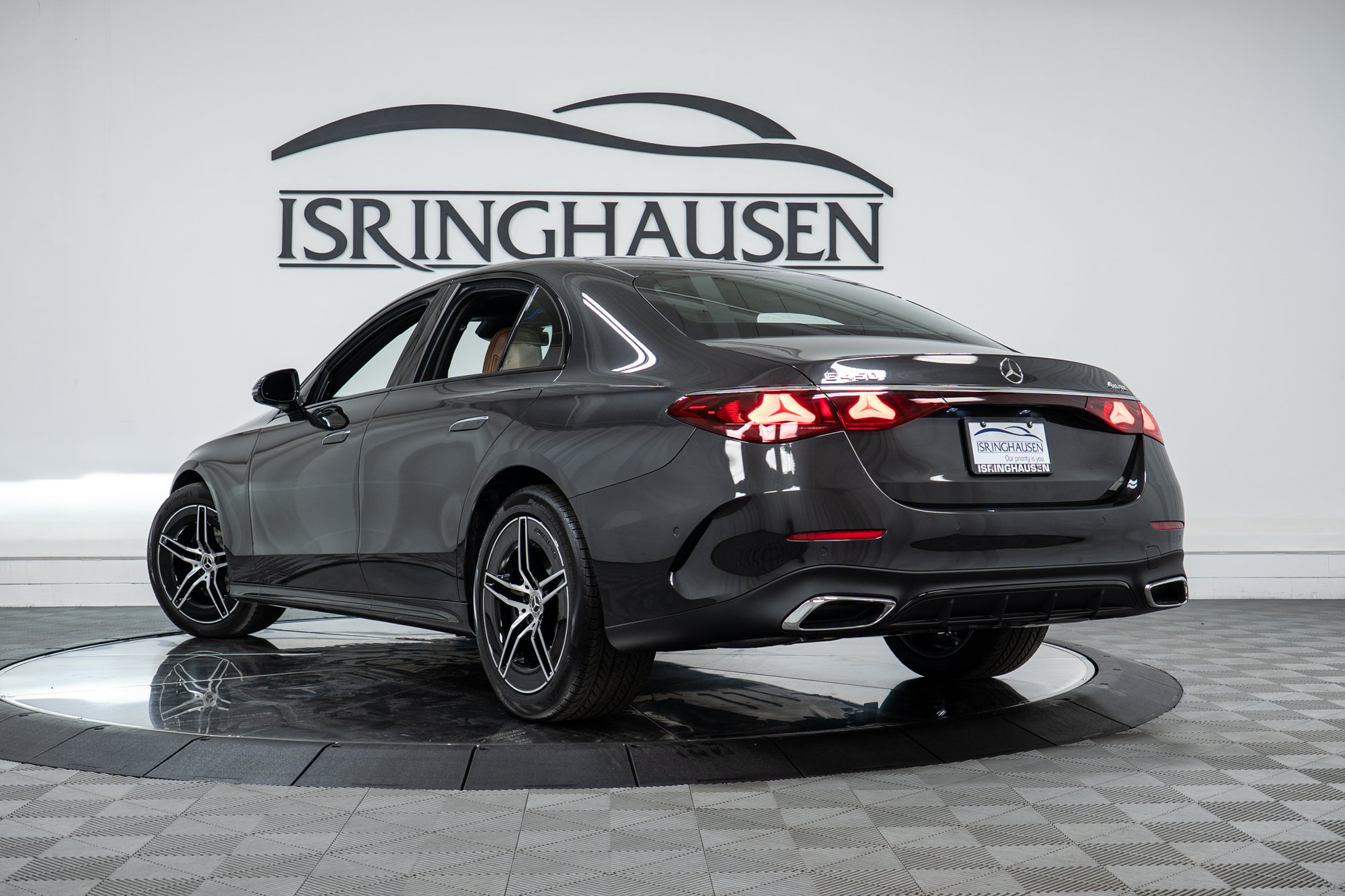 New 2026 Mercedes-Benz E 450 4MATIC Sedan image 28