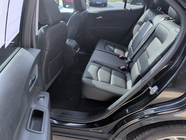 Used 2021 Chevrolet Equinox Premier AWD/4WD image 23