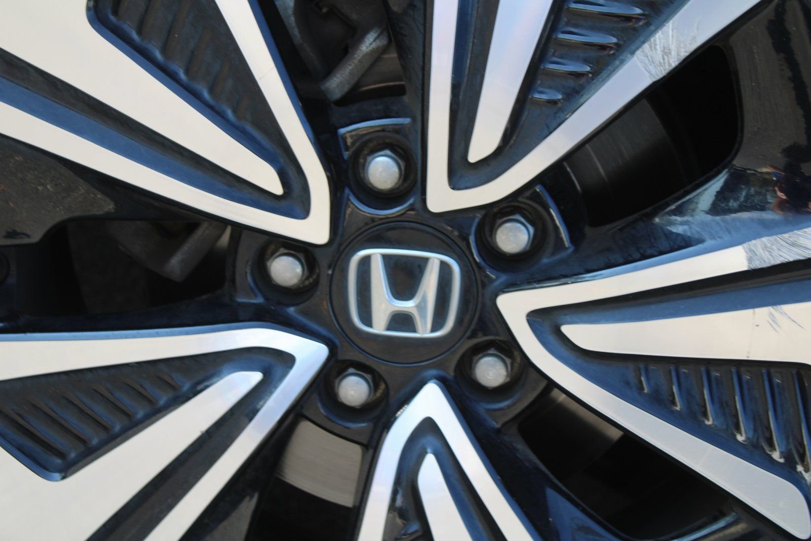 Used 2018 Honda Civic EX-T image 17