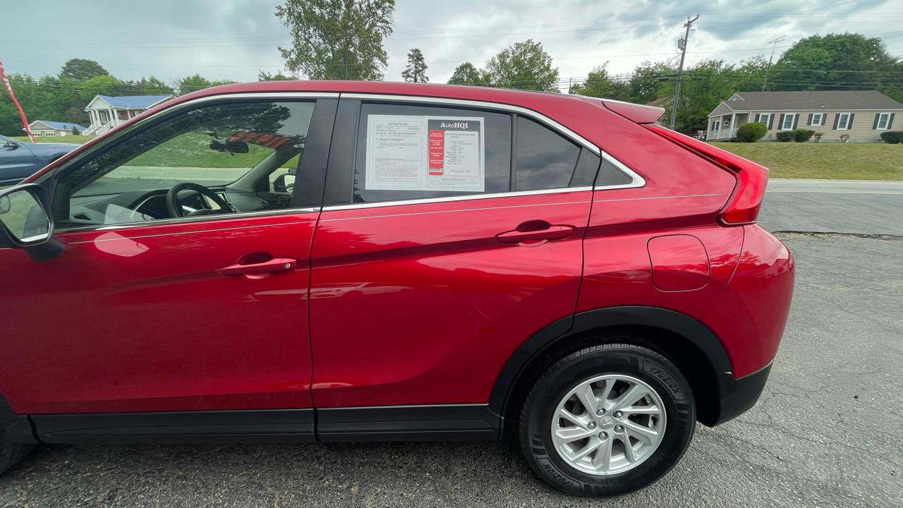 Used 2019 Mitsubishi Eclipse Cross ES FWD image 4