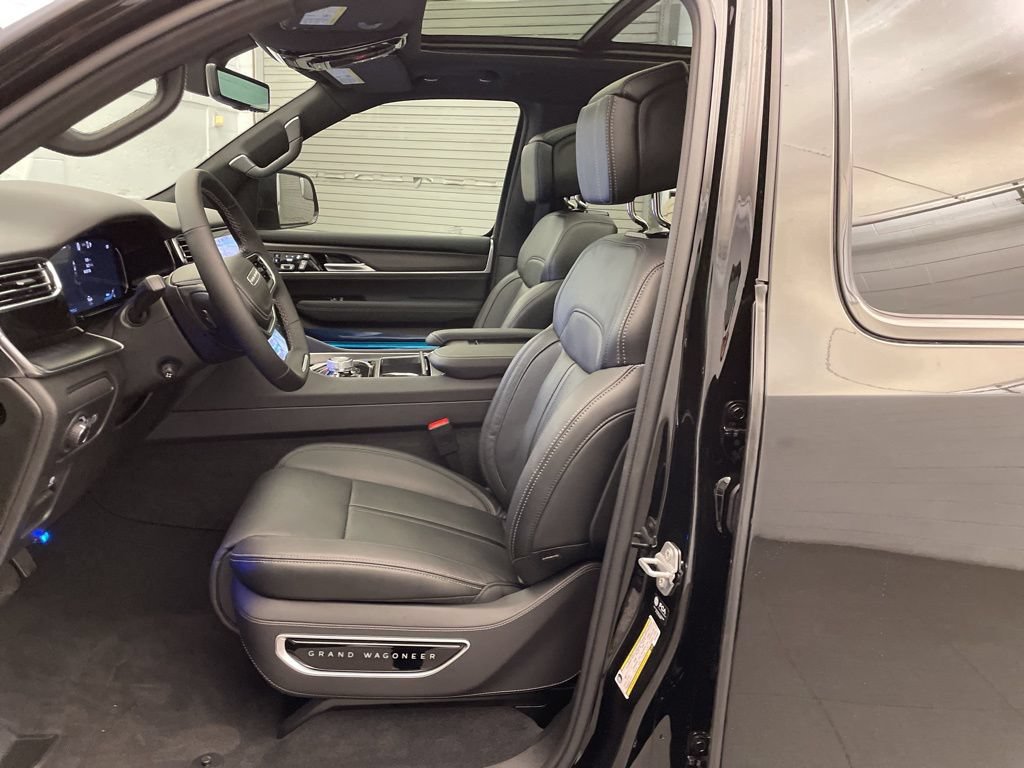 New 2026 Jeep Grand Wagoneer L Summit w/ Premium Group III AWD/4WD image 23