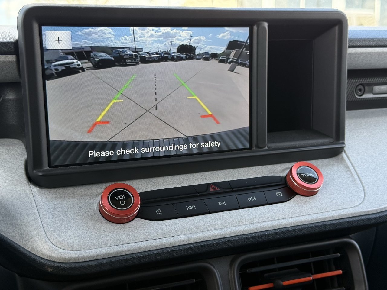 Certified 2023 Ford Maverick XLT FWD image 18