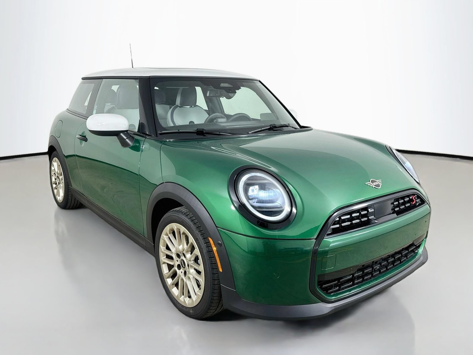 New 2026 MINI Cooper S FWD image 3