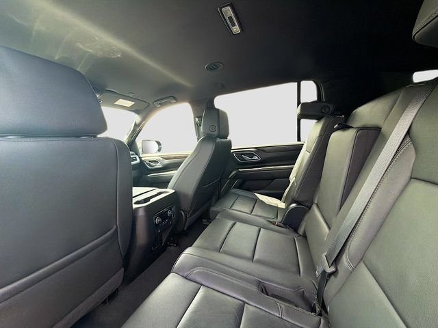 Used 2024 Chevrolet Suburban LT AWD/4WD image 23