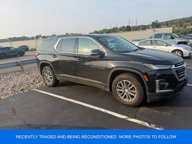Used 2022 Chevrolet Traverse LT AWD/4WD image 1