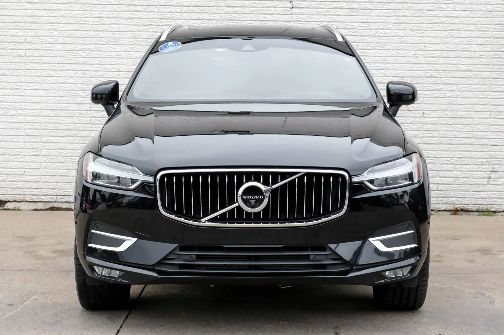 Used 2019 Volvo XC60 T5 Inscription w/ Protection Package Premier FWD image 5