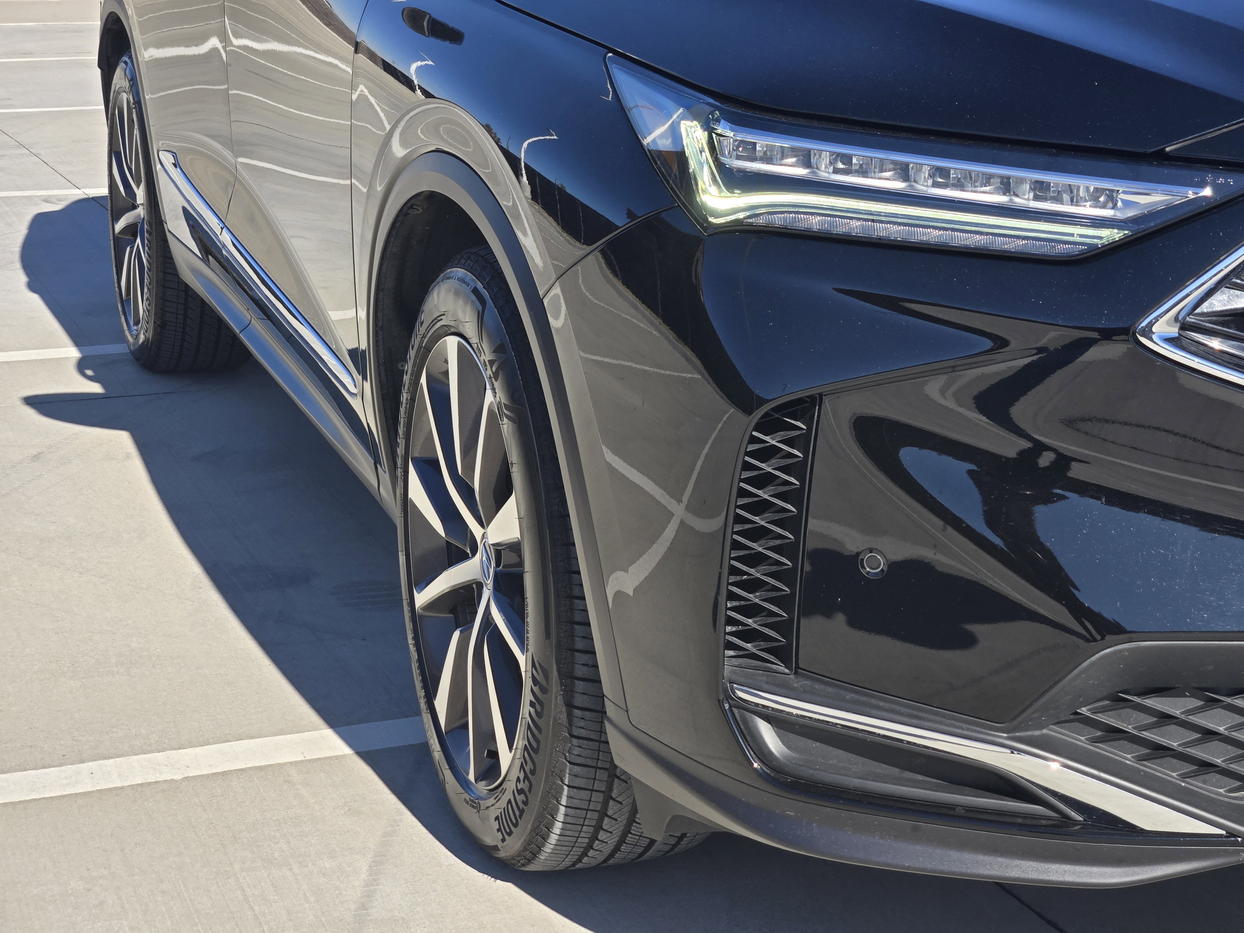 Certified 2025 Acura MDX w/ Technology Package image 14