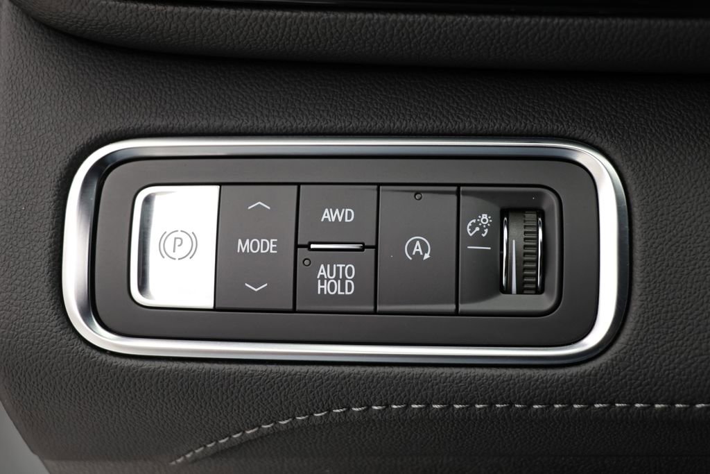 Used 2025 Buick Enclave Preferred image 25