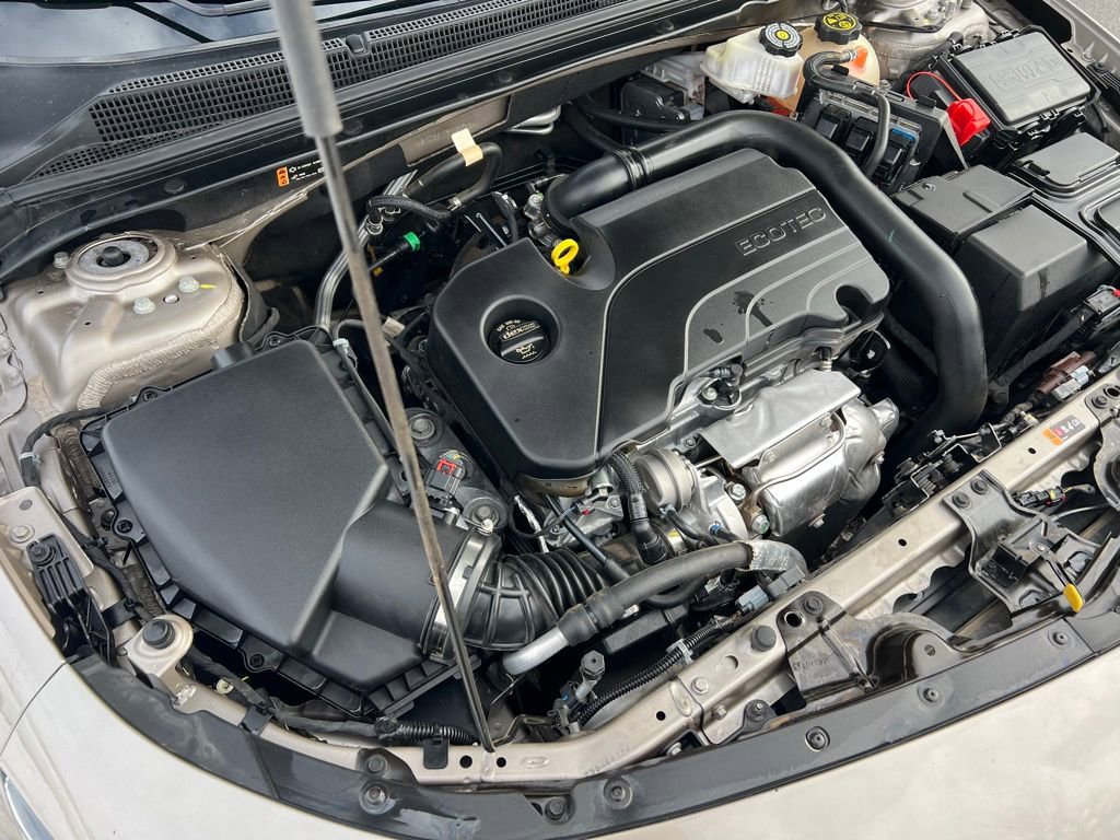 Used 2024 Chevrolet Malibu LS image 39