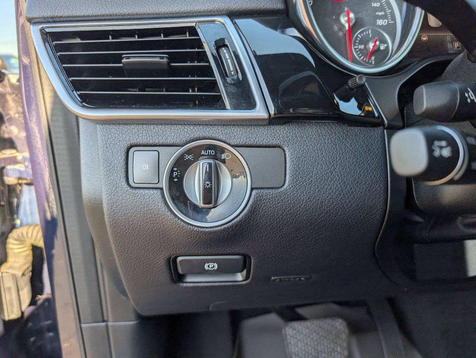 Used 2017 Mercedes-Benz GLS 550 4MATIC image 31