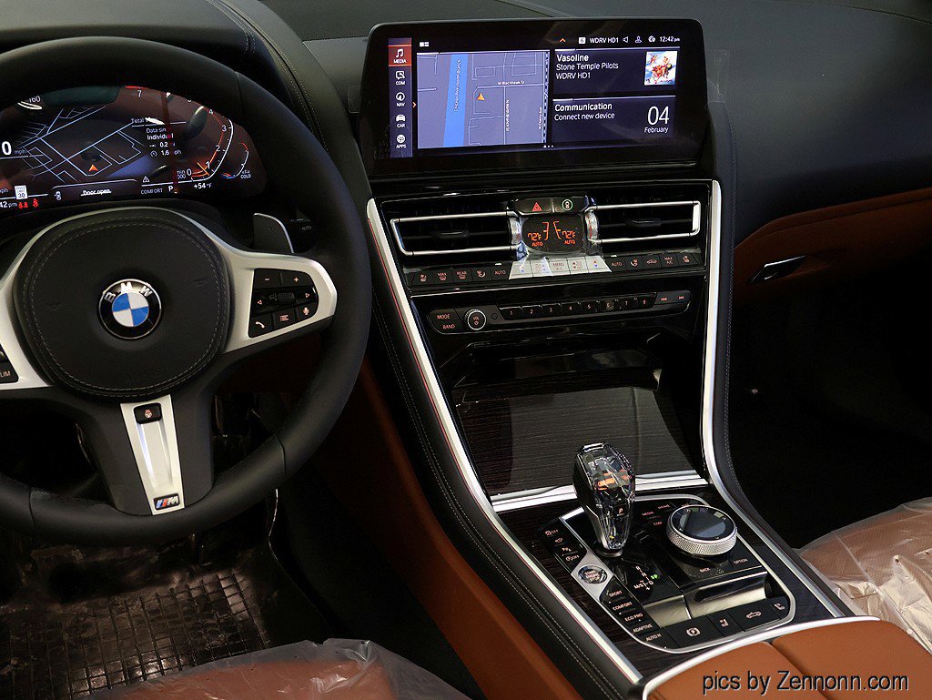 Used 2026 BMW 840i xDrive Convertible w/ Comfort Seating Package AWD/4WD image 5
