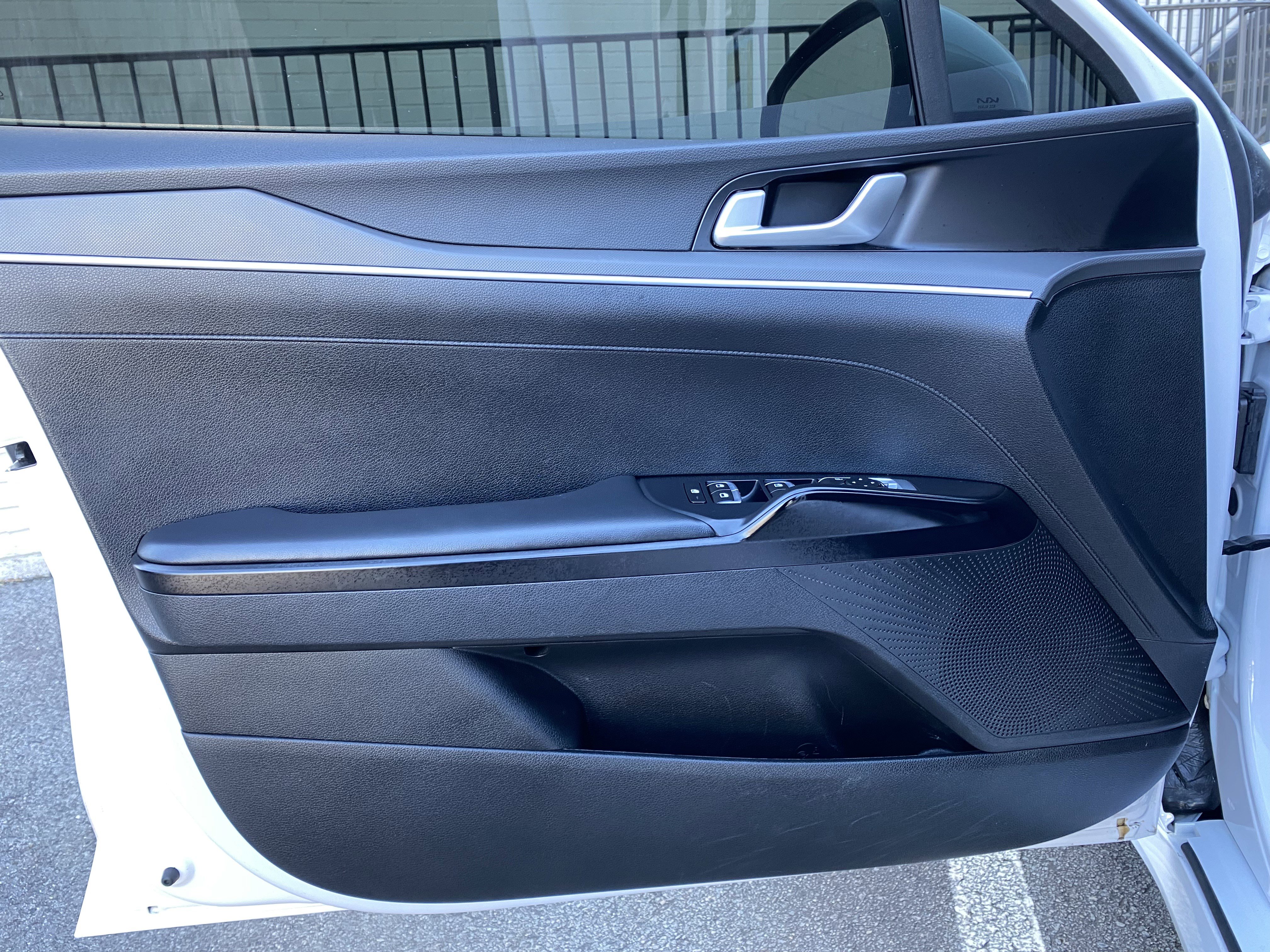 Used 2022 Kia K5 LX image 14