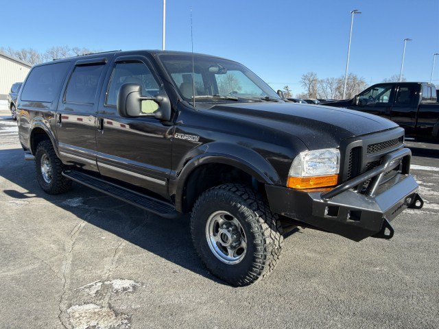 Used 2002 Ford Excursion Limited AWD/4WD image 6