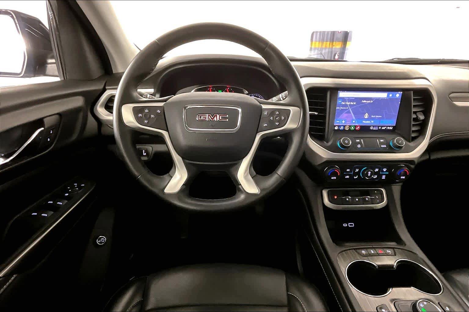 Certified 2023 GMC Acadia SLT w/ Elevation Edition FWD image 6