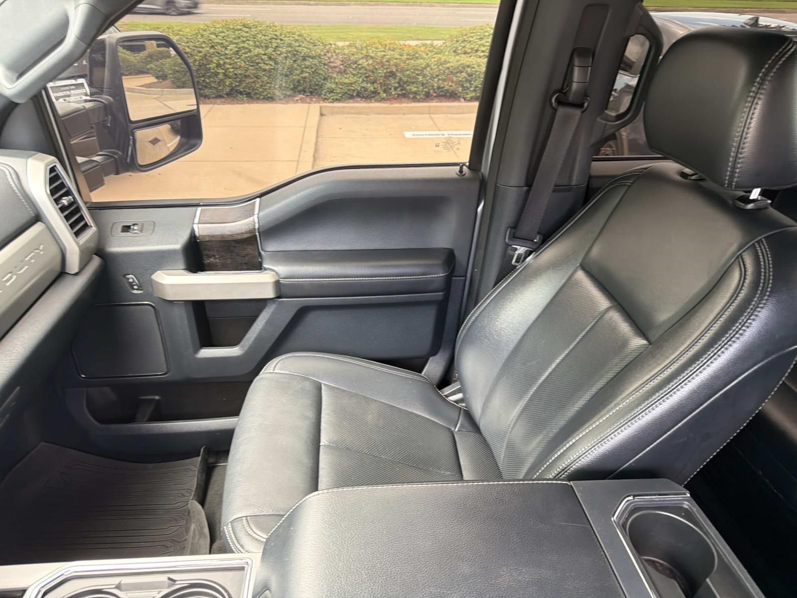 Used 2022 Ford F250 Lariat w/ Tremor Off-Road Package AWD/4WD image 15