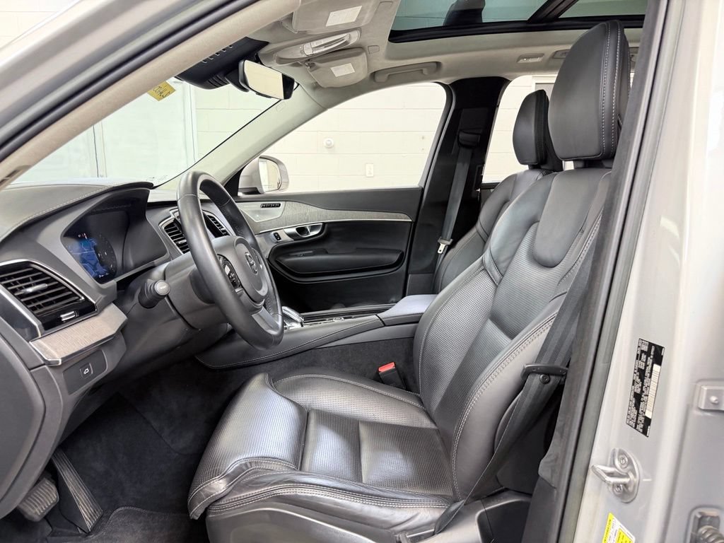 Used 2023 Volvo XC90 B6 Ultimate w/ Lounge Package AWD/4WD image 14