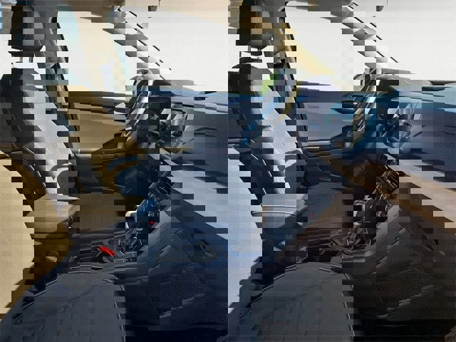 Used 2022 Volkswagen Taos SE w/ Panoramic Sunroof Package image 15