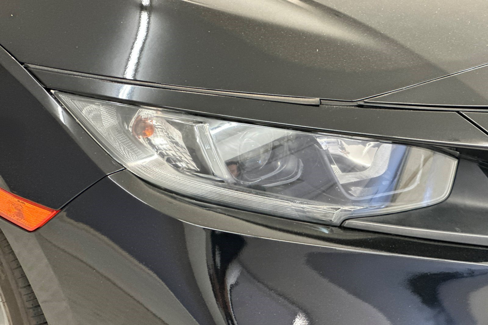 Used 2019 Honda Civic EX image 10