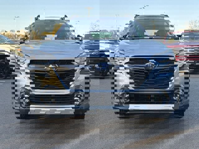 Used 2025 Subaru Outback Limited image 8