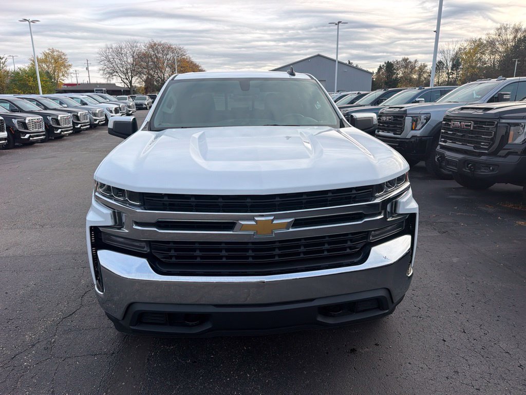 Used 2020 Chevrolet Silverado 1500 LT w/ All-Star Edition AWD/4WD image 3