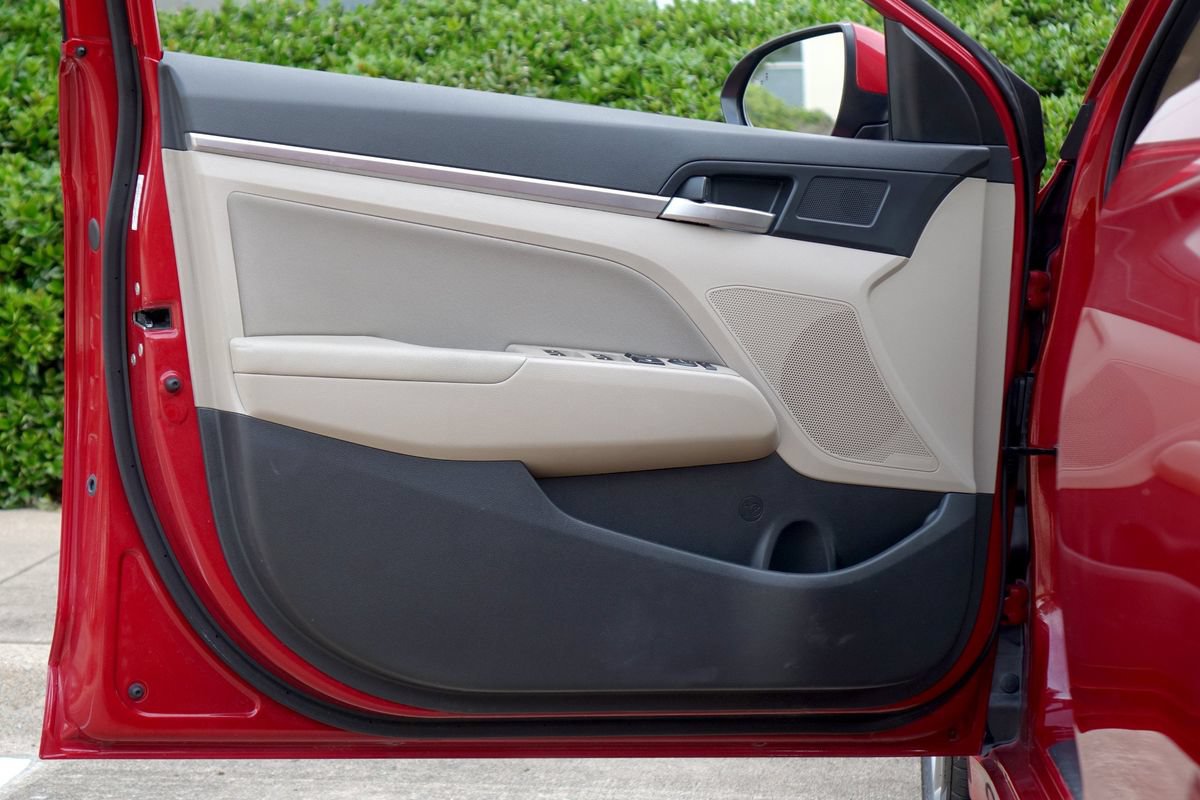Used 2019 Hyundai Elantra Value Edition FWD image 37