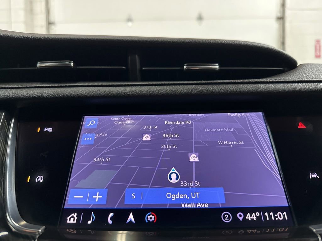 Used 2020 Cadillac XT6 Premium Luxury AWD/4WD image 24