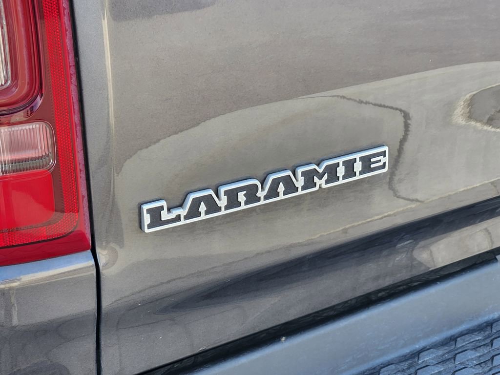 Used 2019 RAM 1500 Laramie w/ Sport Appearance Package image 10