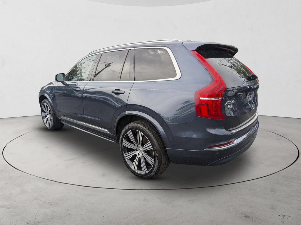 Certified 2025 Volvo XC90 T8 Ultra w/ Protection Package Premier AWD/4WD image 7