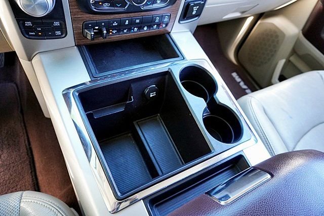 Used 2015 RAM 1500 Laramie w/ Convenience Group image 33