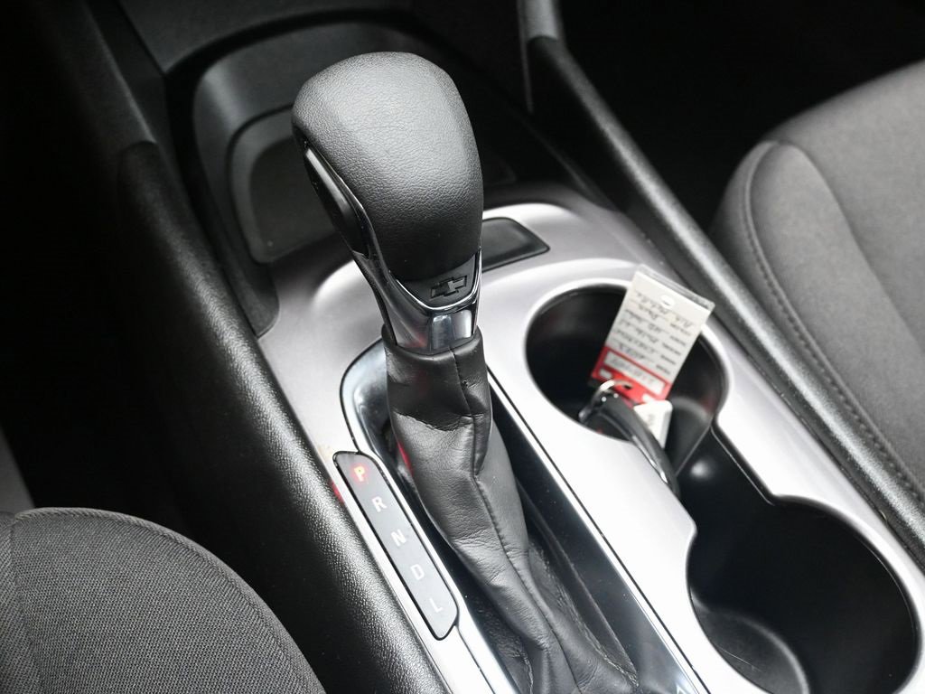 Used 2023 Chevrolet Malibu LS image 25
