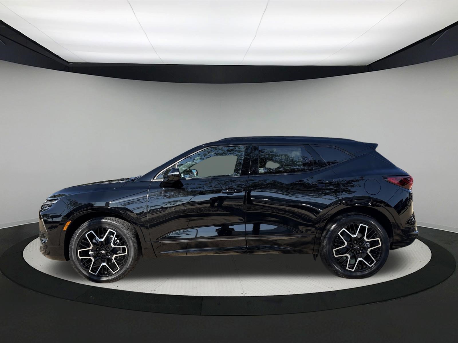 New 2026 Chevrolet Blazer RS w/ Driver Confidence II Package AWD/4WD image 4