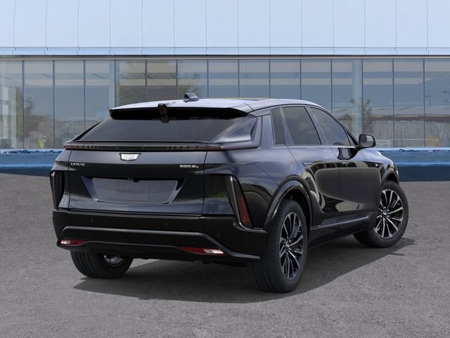 New 2026 Cadillac Lyriq Sport w/ LPO, Floor Liner Package AWD/4WD image 4