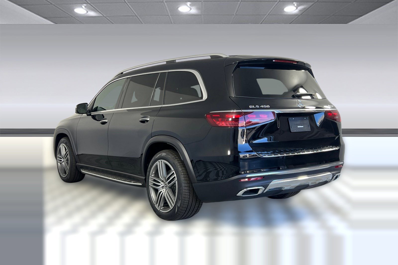 Used 2026 Mercedes-Benz GLS 450 GLS 450 image 3