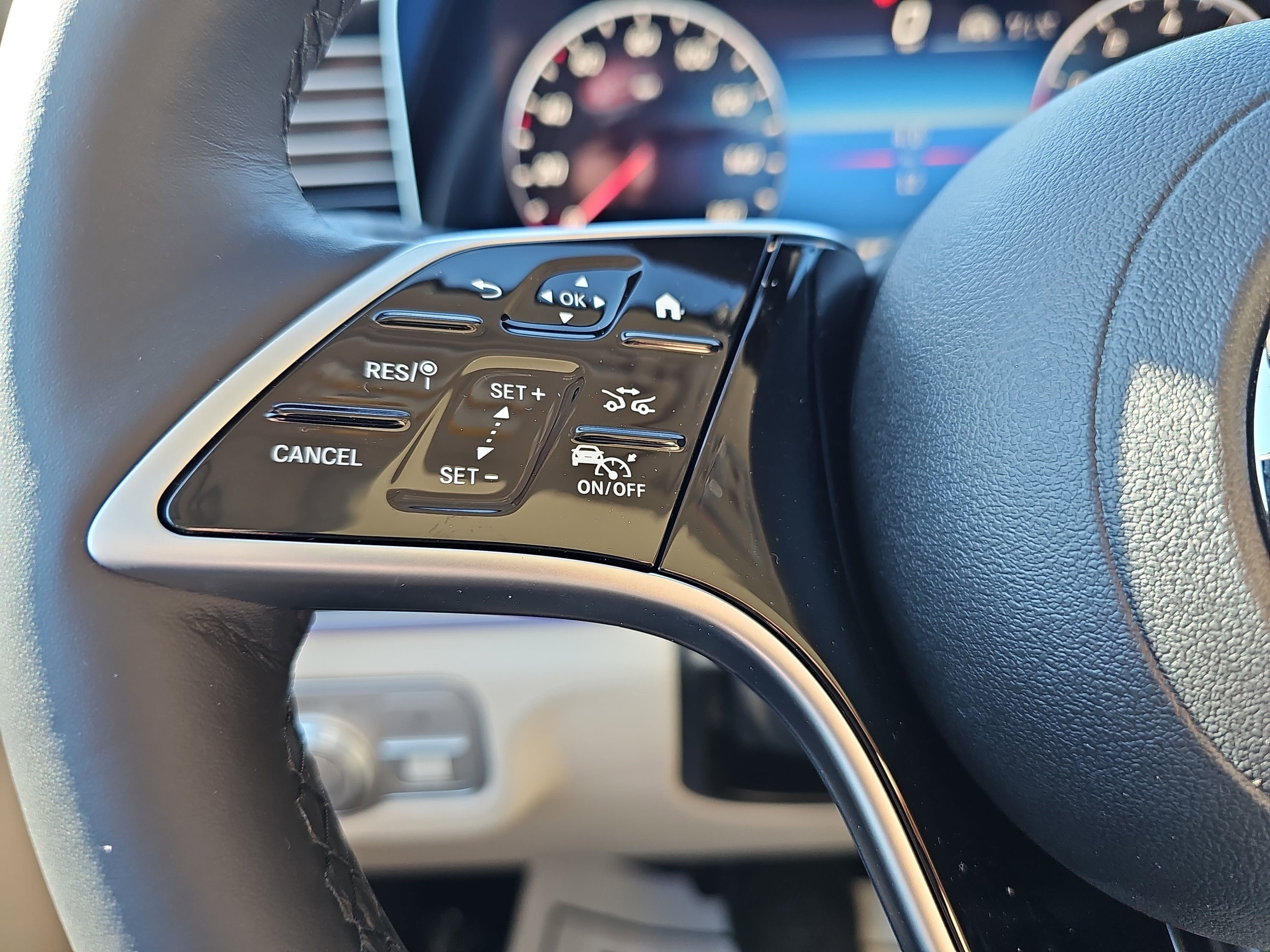 New 2026 Mercedes-Benz GLE 350 4MATIC image 18