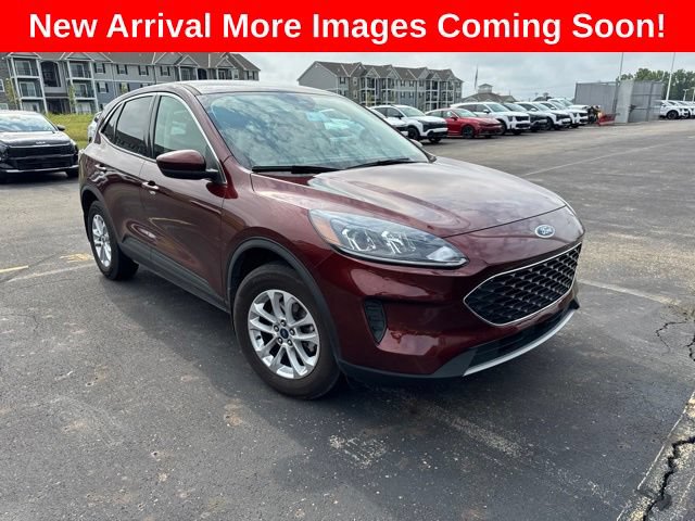 Used 2021 Ford Escape SE w/ Convenience Package AWD/4WD image 1