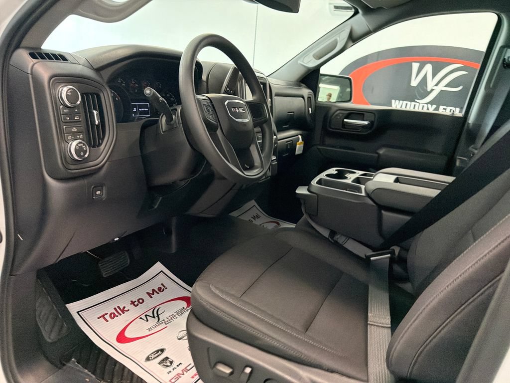 New 2026 GMC Sierra 1500 Pro w/ Graphite Edition AWD/4WD image 9