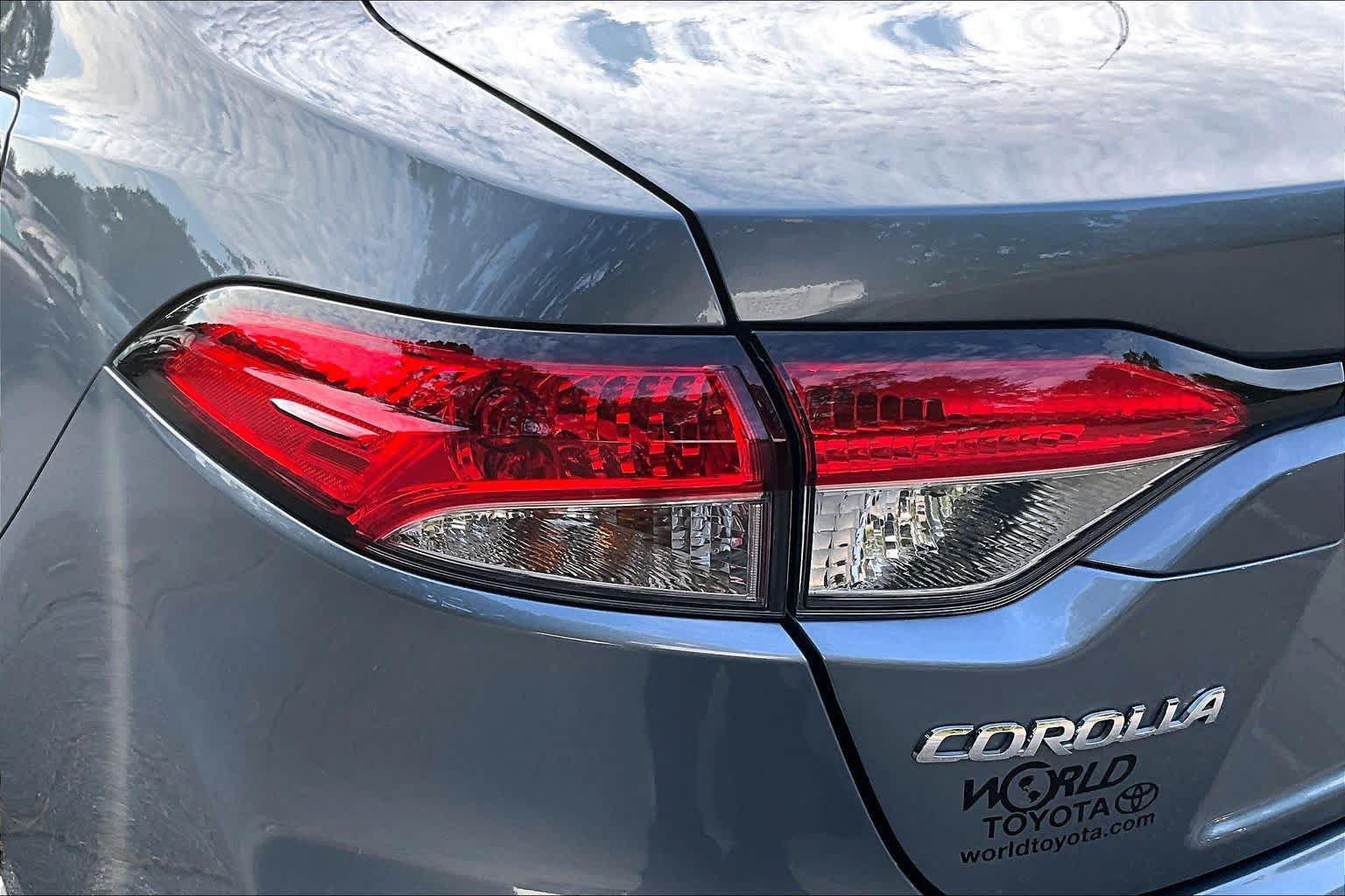 Certified 2025 Toyota Corolla LE w/ Convenience Package FWD image 29