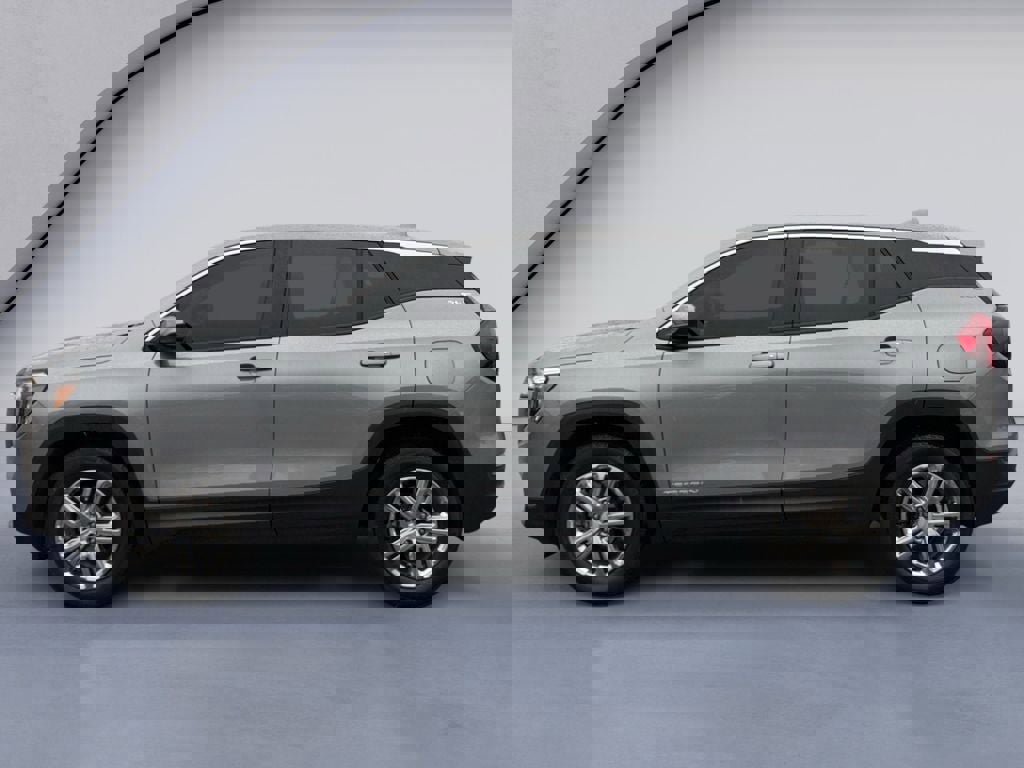 Used 2023 GMC Terrain SLE image 2