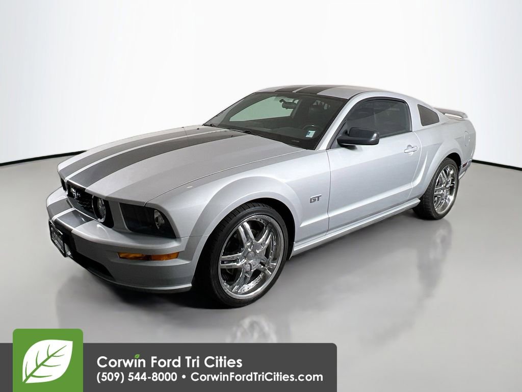 Used 2006 Ford Mustang GT Premium RWD image 5