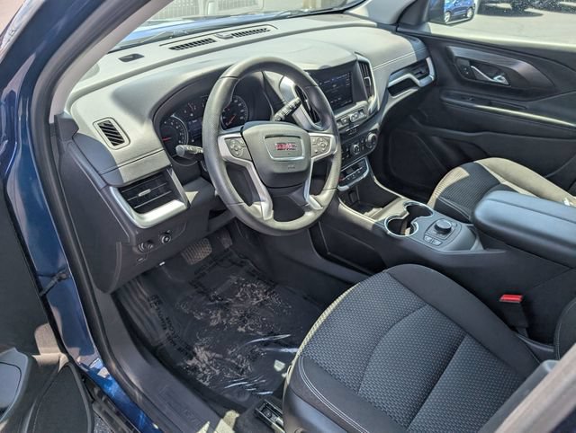 Used 2022 GMC Terrain SLE w/ Driver Convenience Package FWD image 13