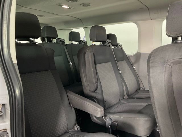 Certified 2022 Ford Transit 350 XLT image 17