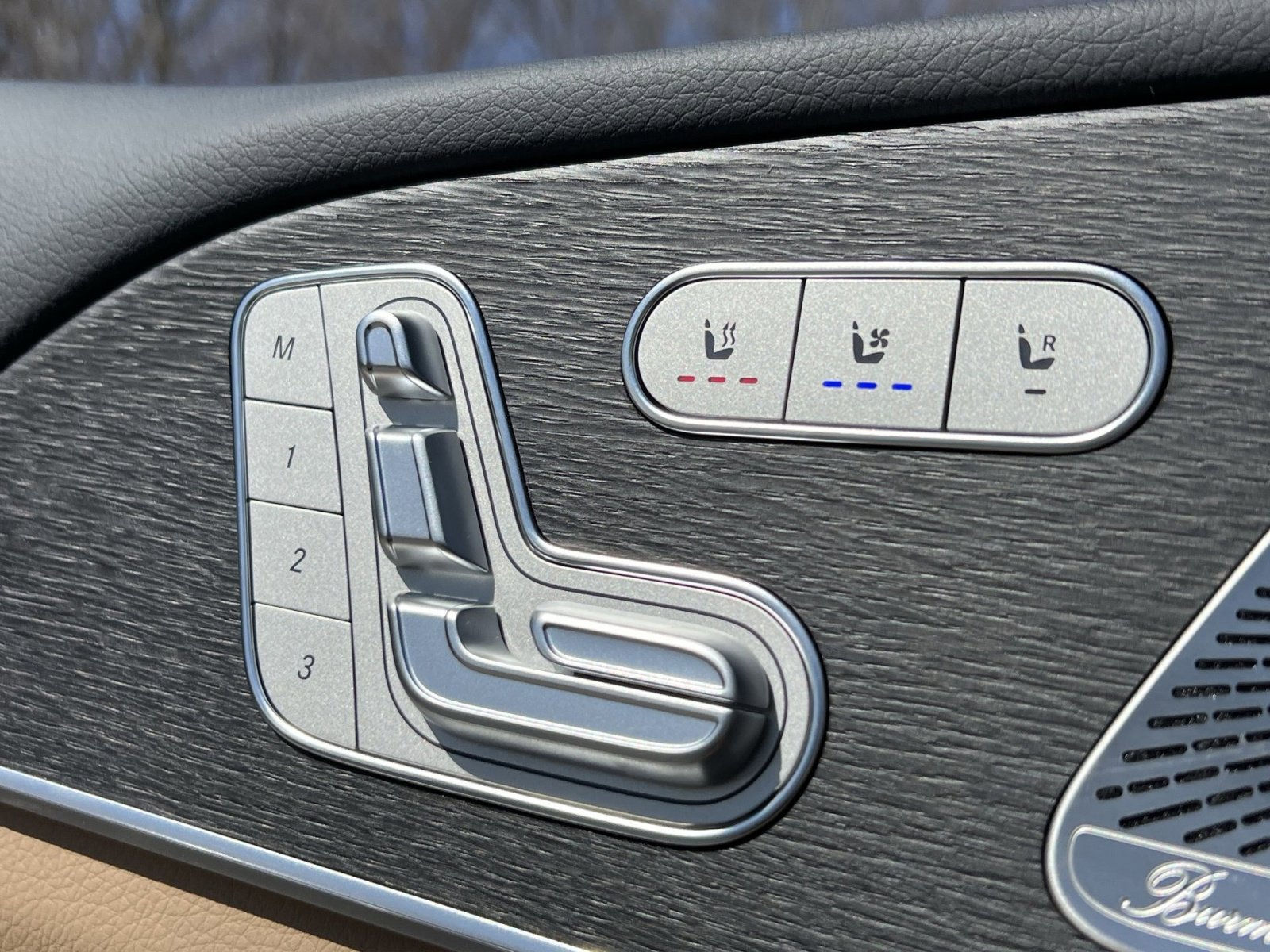 New 2026 Mercedes-Benz GLS 450 4MATIC image 36