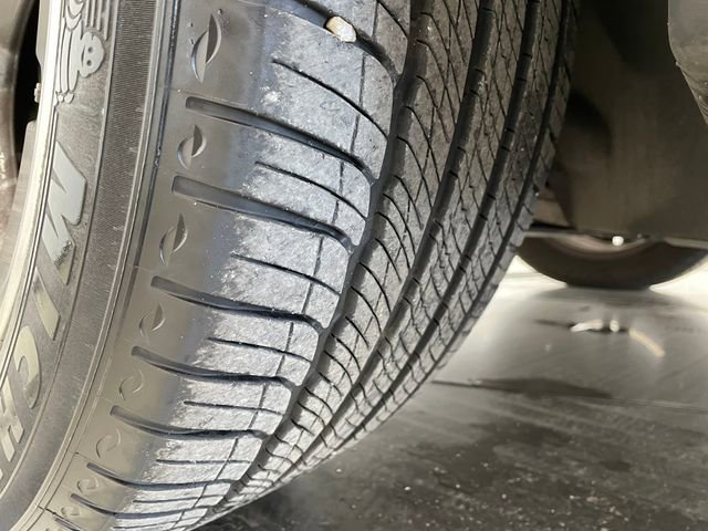 Used 2024 Mercedes-Benz GLE 450 4MATIC image 11