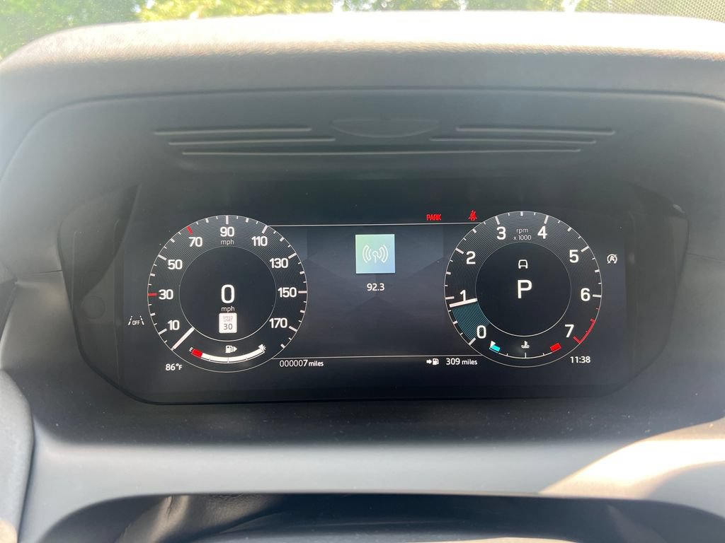 Used 2025 Land Rover Discovery Sport S AWD/4WD image 18