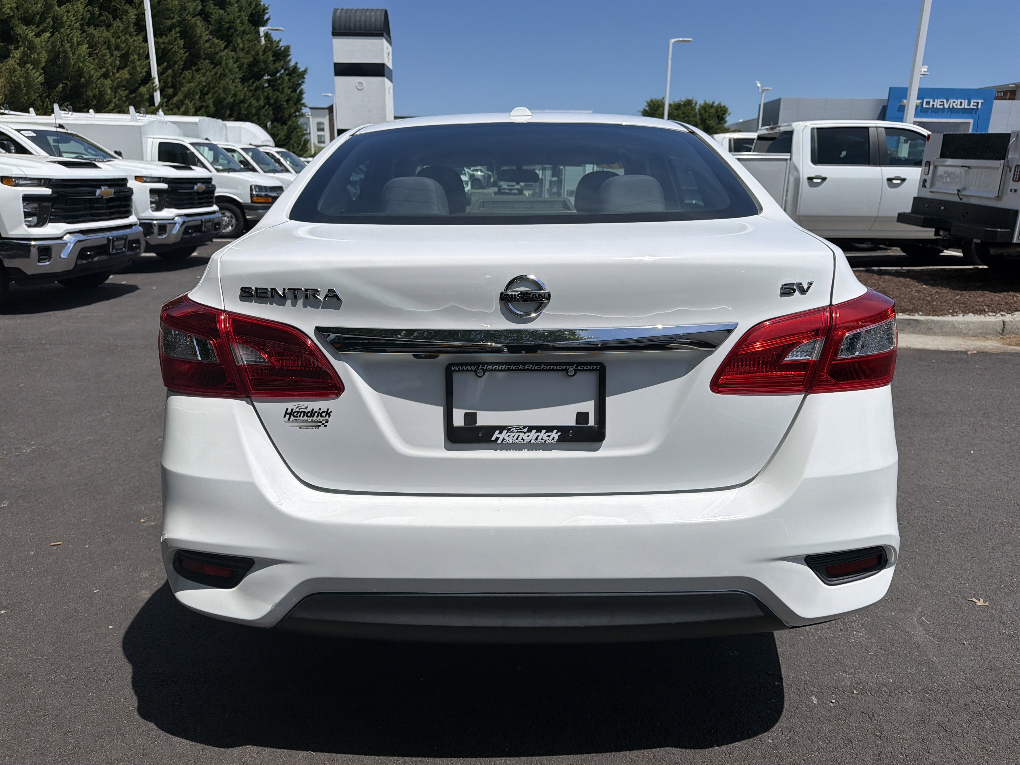 Used 2019 Nissan Sentra SV FWD image 9
