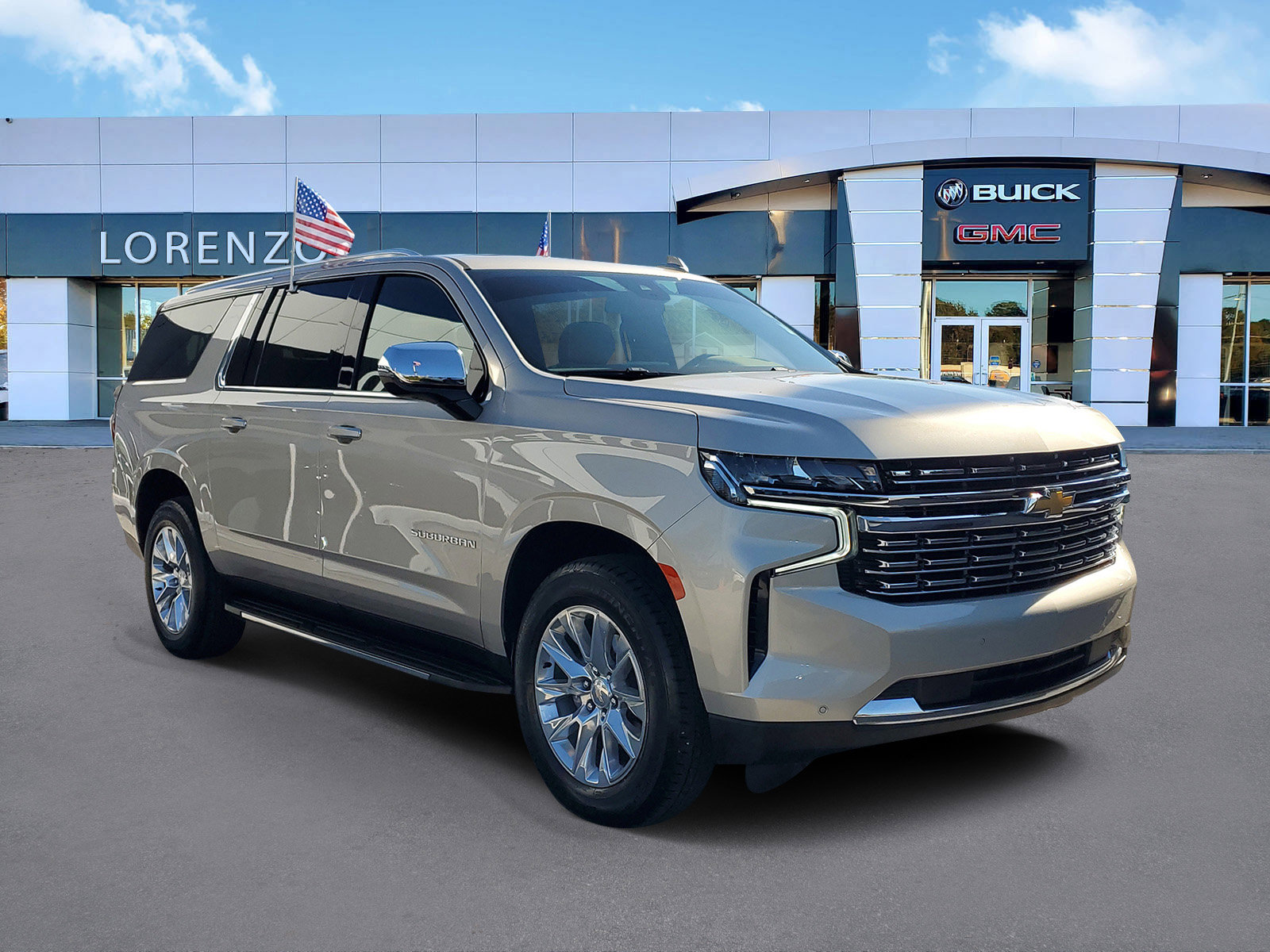 Used 2024 Chevrolet Suburban Premier image 3