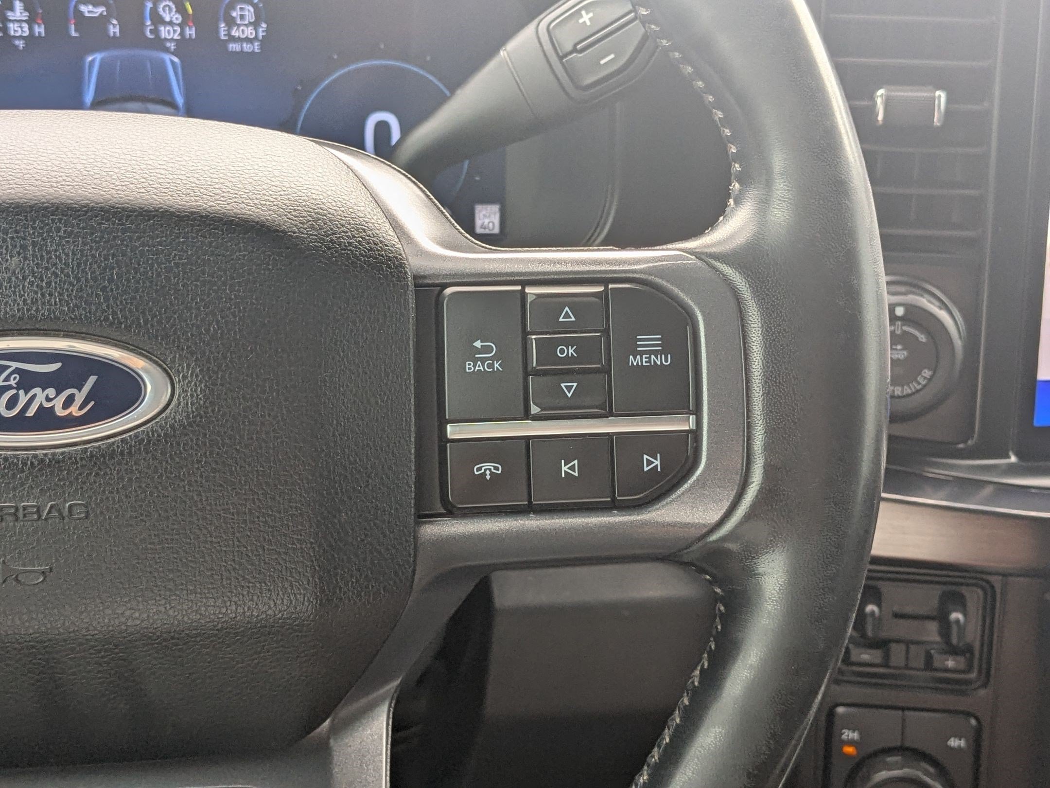 Used 2023 Ford F350 Lariat w/ Lariat Ultimate Package AWD/4WD image 19