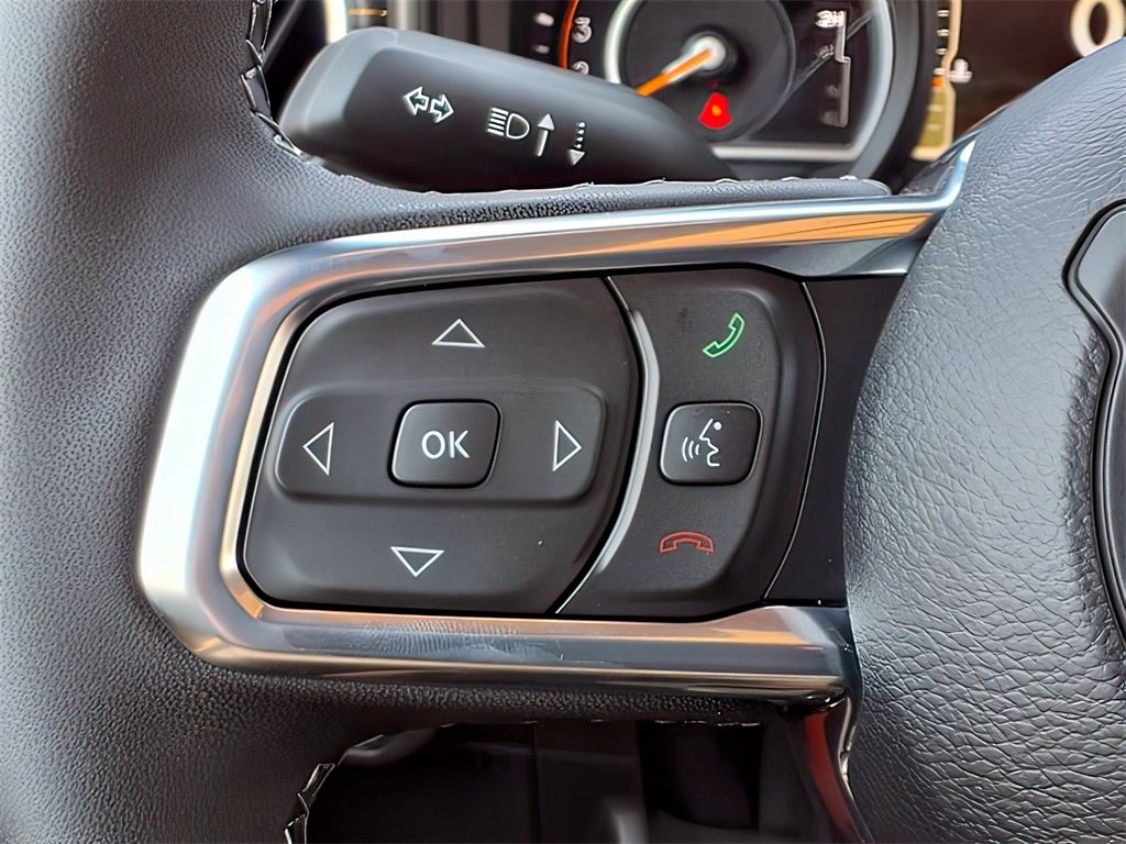 New 2025 Jeep Wrangler Sahara w/ Technology Group image 13