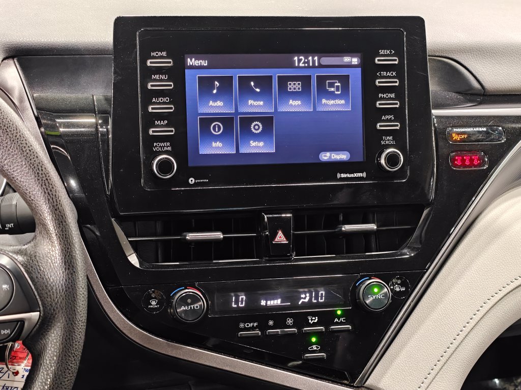 Used 2024 Toyota Camry LE FWD image 6